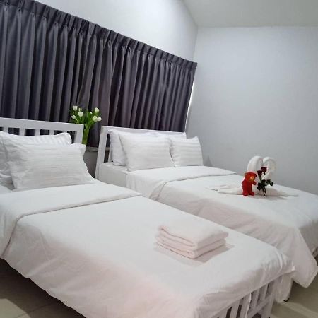 Nk Guesthouse 1 Bangkok Exterior photo